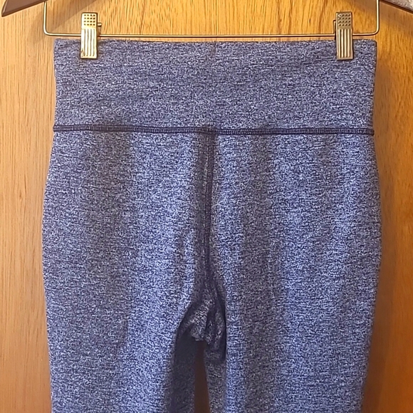 Lululemon "Skinny Will" drawstring leggings in heathered purple, size 6. - Picture 10 of 14